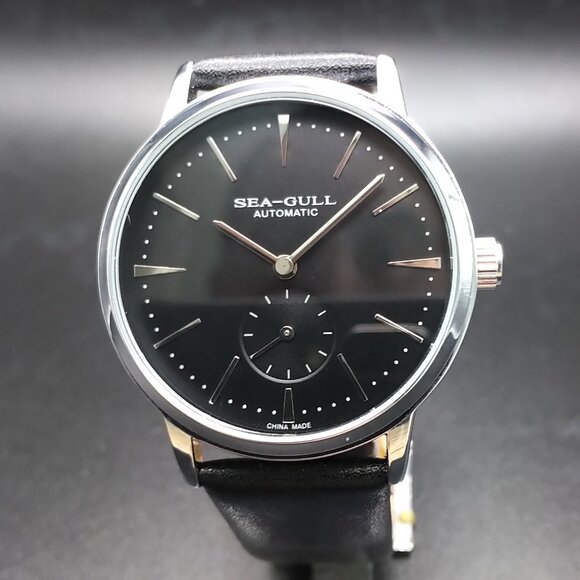 Automatic Dress Watch - Picture 4 of 5